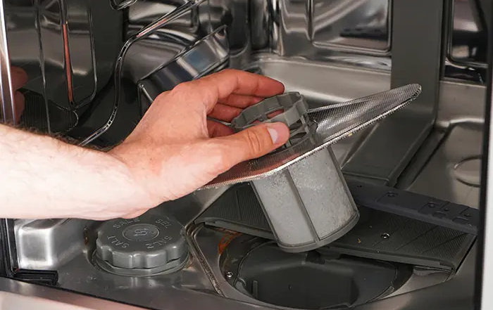 نحوه تمیز کردن فیلتر ماشین ظرفشویی بصورت گام به گام